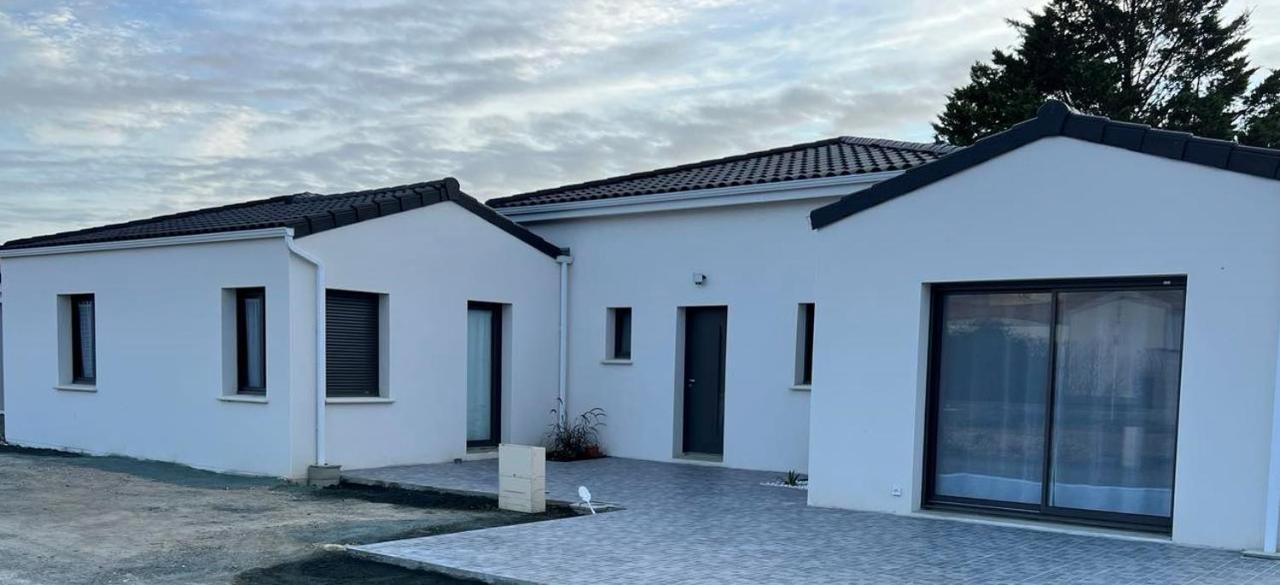 Maison Neuve De Standing 150 M2 Croix-Chapeau Bagian luar foto